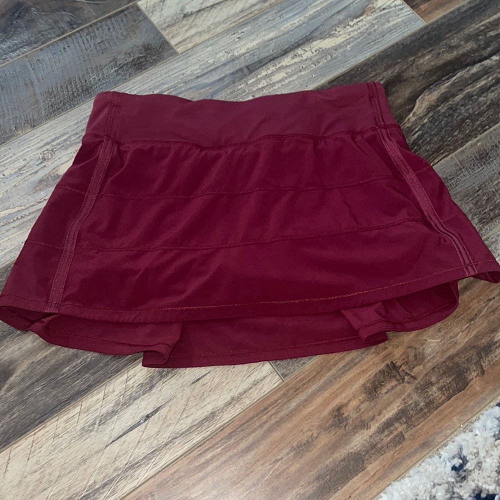lululemon mini skirt
